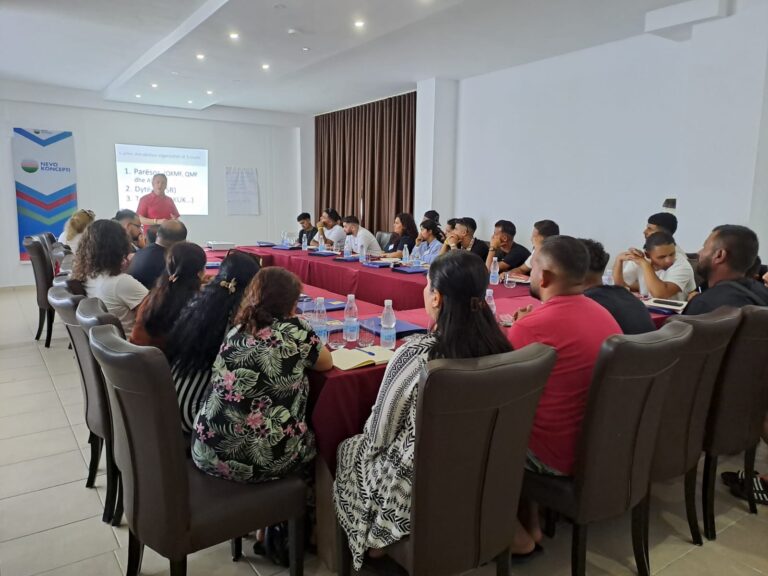 𝑻𝒓𝒂𝒋𝒏𝒊𝒎 𝒏𝒆̈ 𝒇𝒖𝒔𝒉𝒆̈𝒏 𝒆 𝒔𝒉𝒆̈𝒏𝒅𝒆𝒕𝒆̈𝒔𝒊𝒔𝒆̈