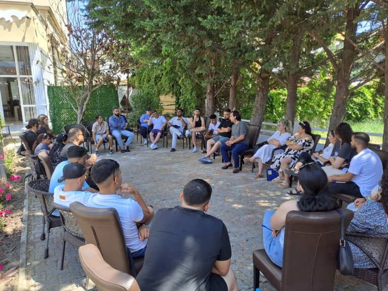 𝑻𝒓𝒂𝒋𝒏𝒊𝒎 𝒏𝒆̈ 𝒇𝒖𝒔𝒉𝒆̈𝒏 𝒆 𝒆𝒅𝒖𝒌𝒊𝒎𝒊𝒕